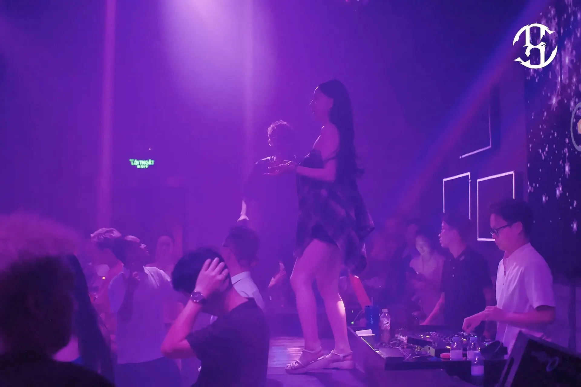 Ảnh không gian COCA Club 4