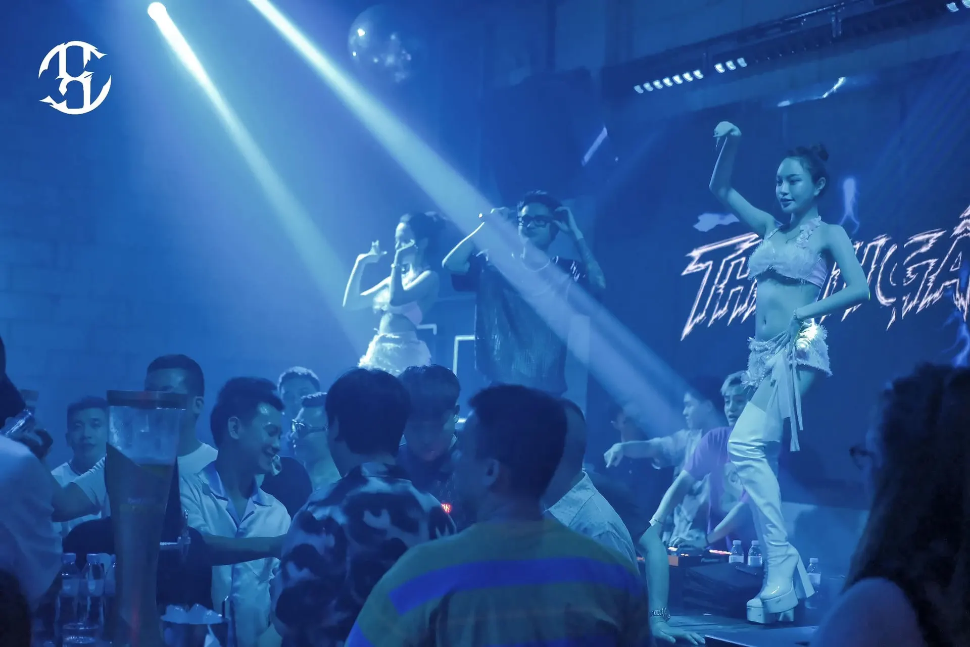 Ảnh không gian COCA Club 5